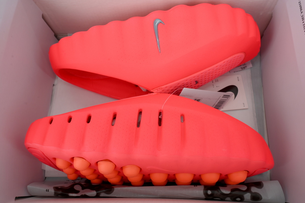 Nike Mind 001 red-Slippers run one size smaller than sneakers, so please order slippers one size up.